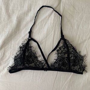 Sequence bra